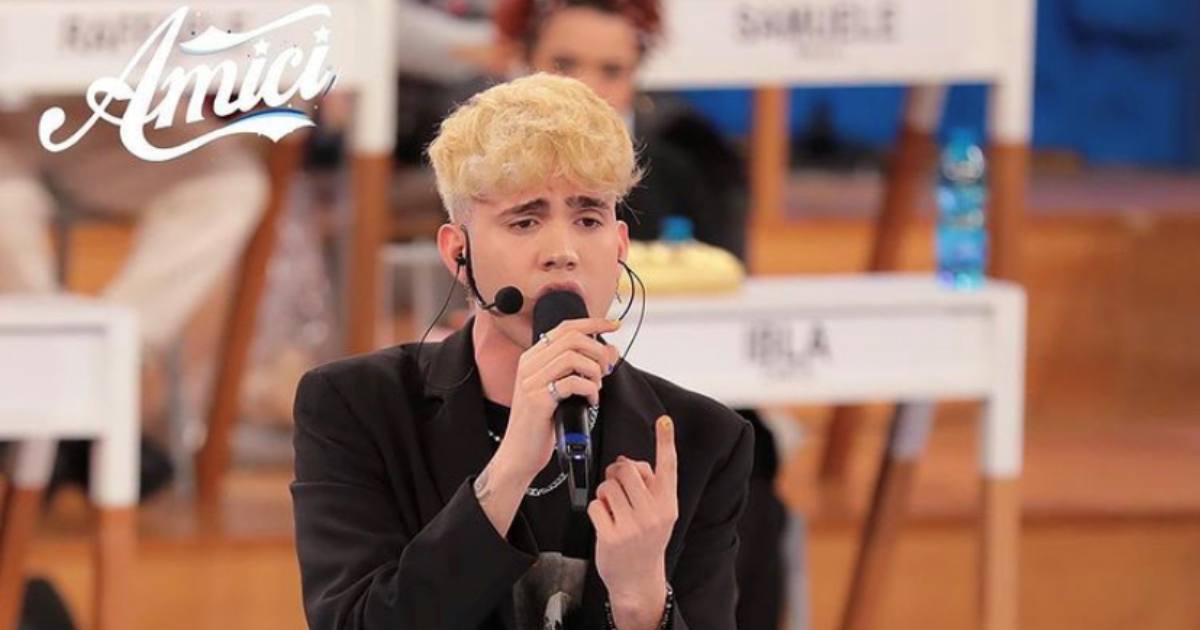 Dove Si Trova Amici Di Maria De Filippi