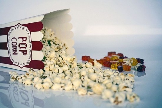 popcorn e caramelle al cinema