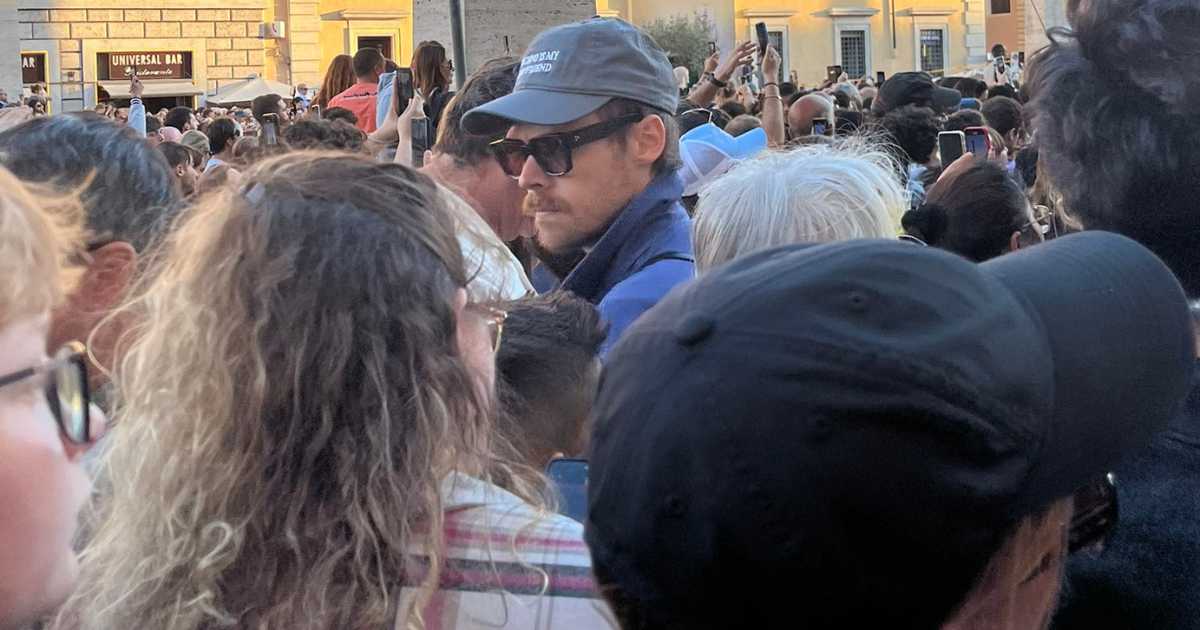 Harry Styles San Pietro elezione Papa